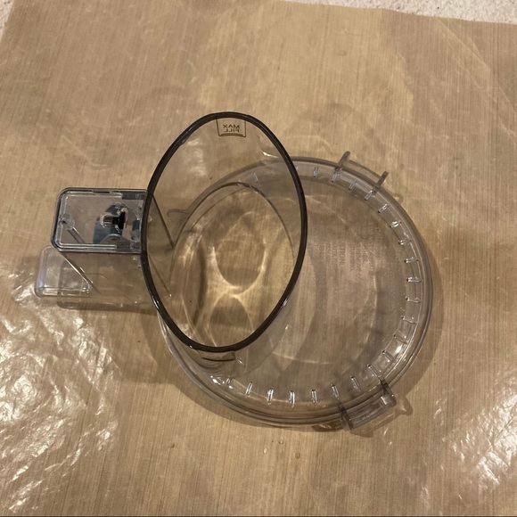 Cuisinart Other - Cuisinart DLC 2007 Cover Wide Mouth Tube